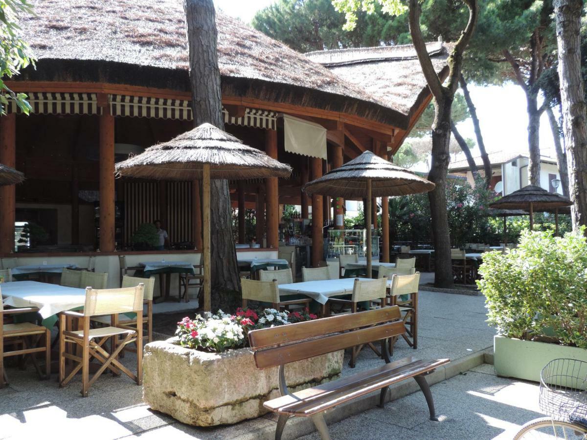 Victoria Mobilehome In Camping Mare E Pineta Lido di Spina Ngoại thất bức ảnh